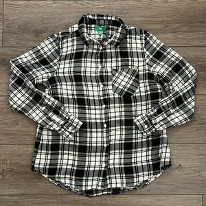 Dip Long Sleeve Black/White Stretchy Flannel Plaid Casual Button Up Shirt Size S